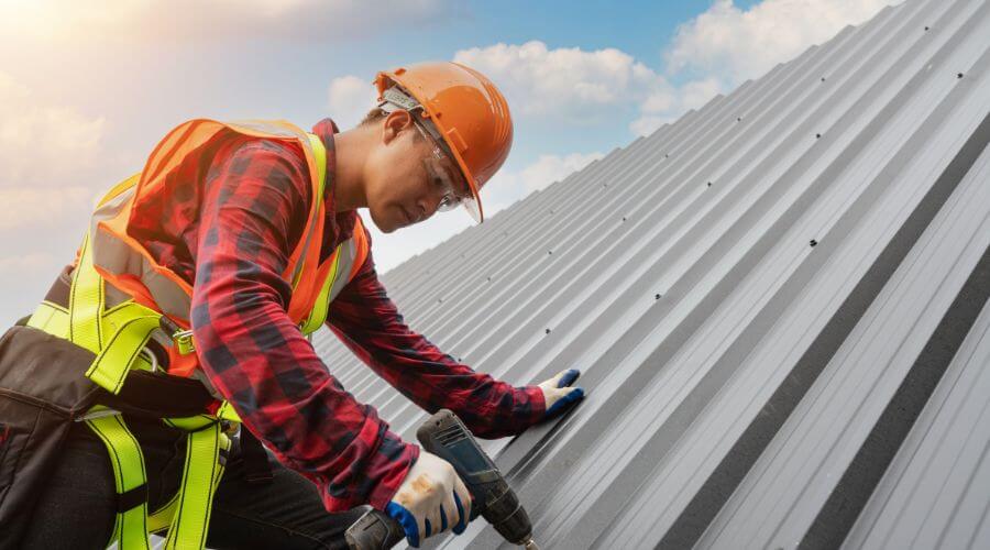 Professional Emergency Roof Repairs services in Bazine, KS